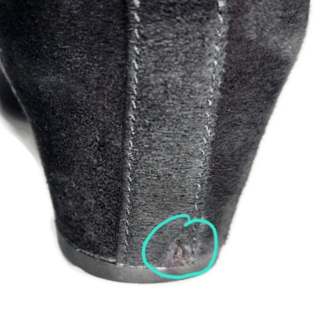 Eileen Fisher Neat Black Suede Round-Toe Low Block Heel Slip-On Pumps - Picture 14 of 14
